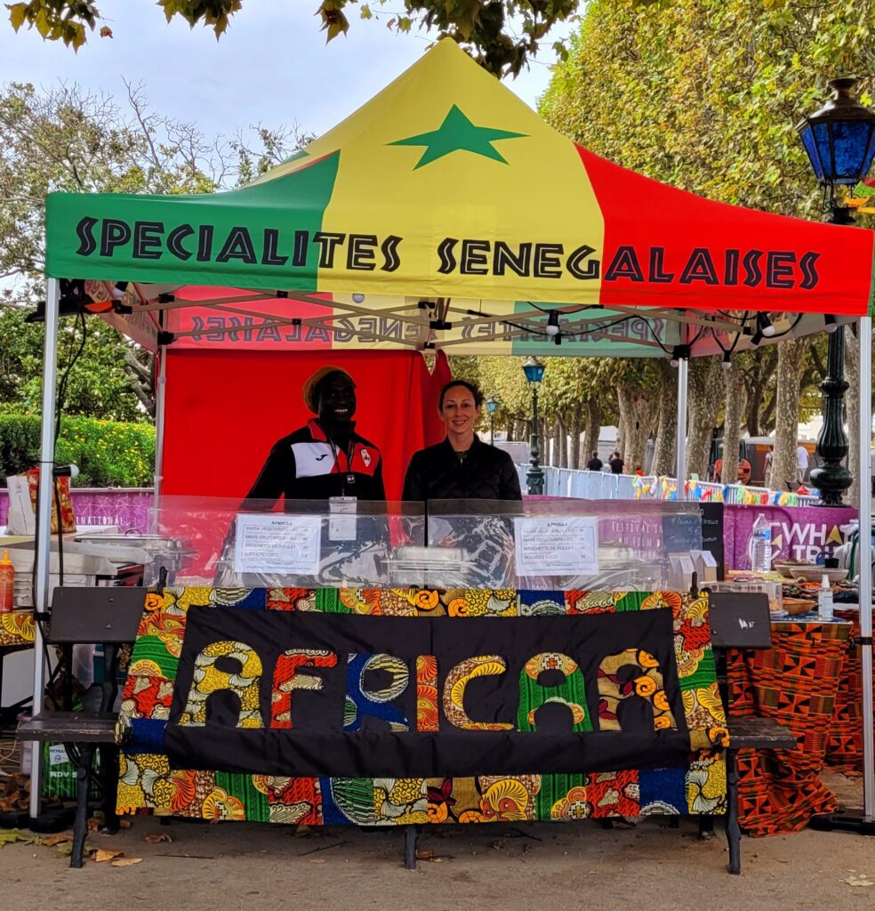Stand de gastronomie sénégalaise sur un festival